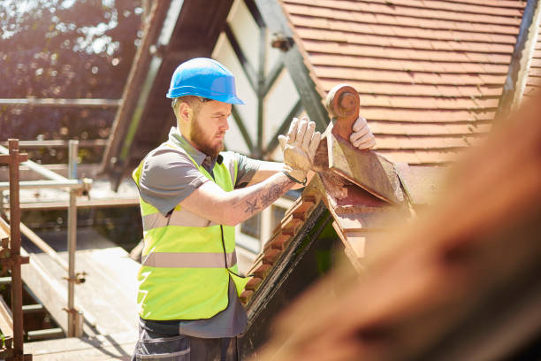 Best Roof Gutter Cleaning  in Tualatin, OR